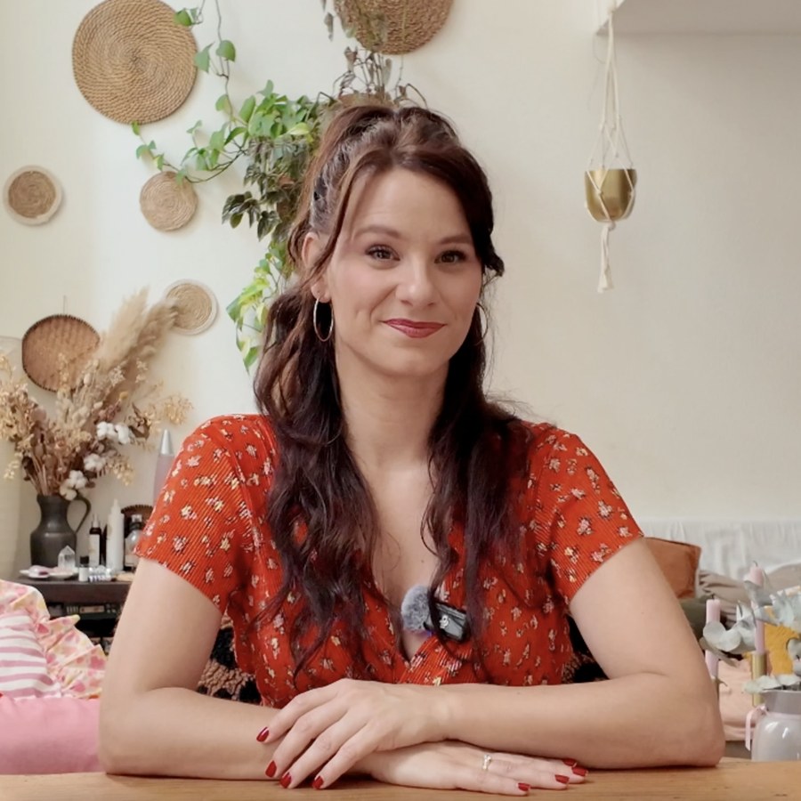 Manon, formatrice et créatrice de L'Atelier Vidéo